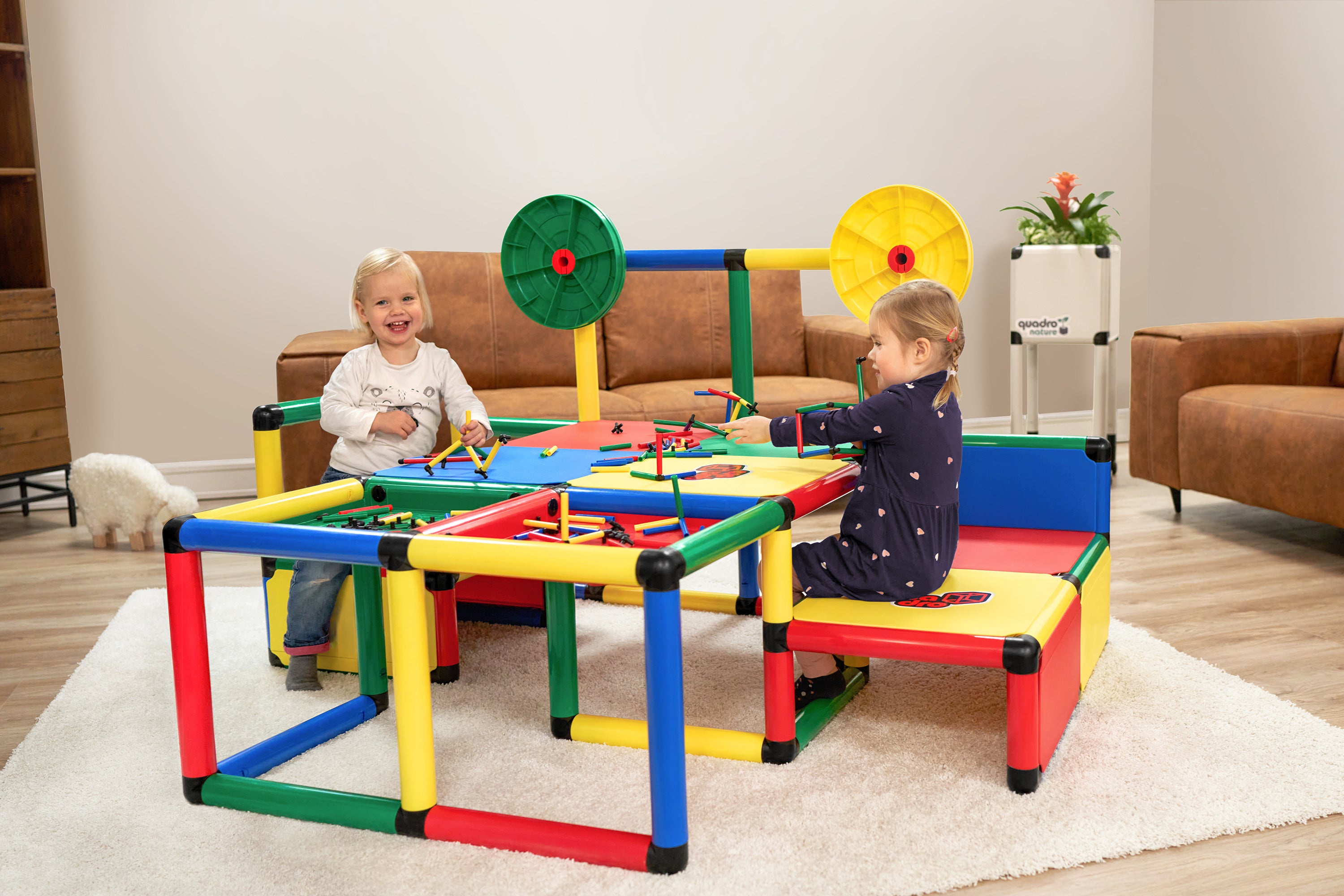 Giant Construction Kits - QUADRO Toys