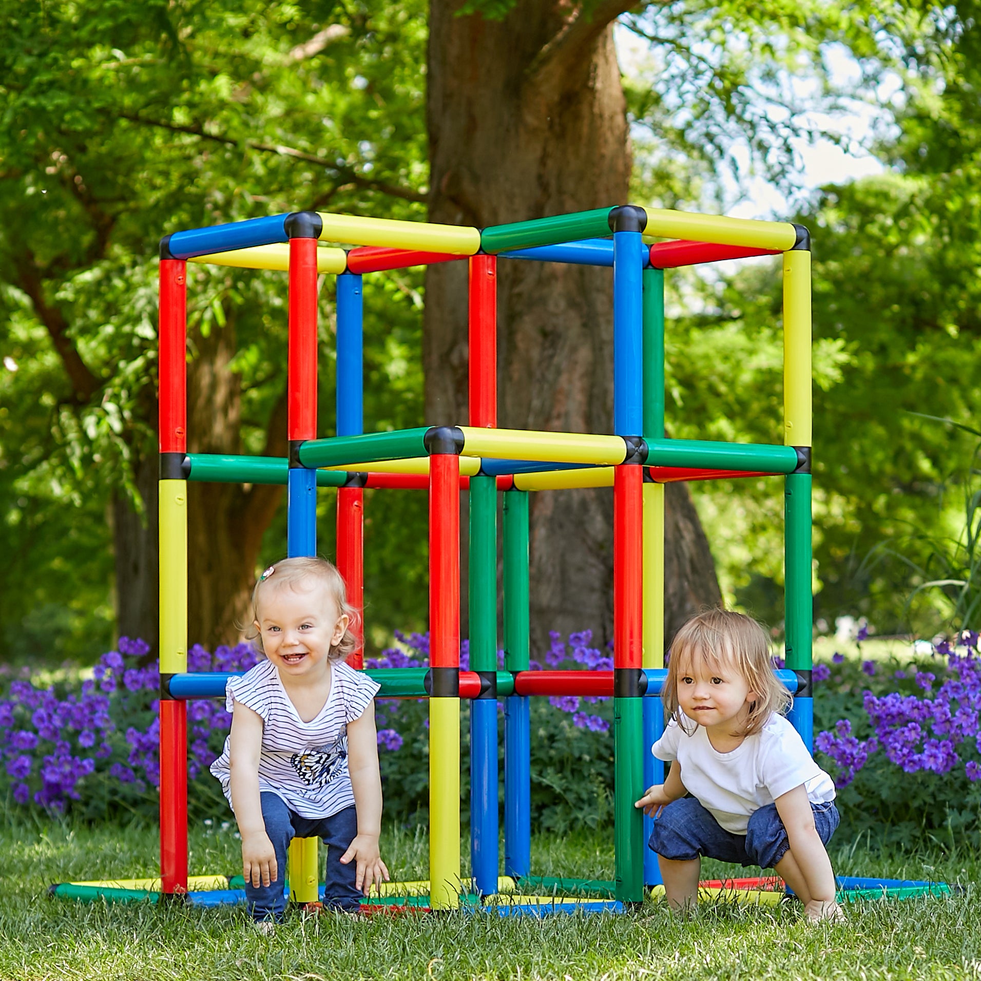 Jungle Gym for Kids Climbing Pyramid – QUADRO Toys